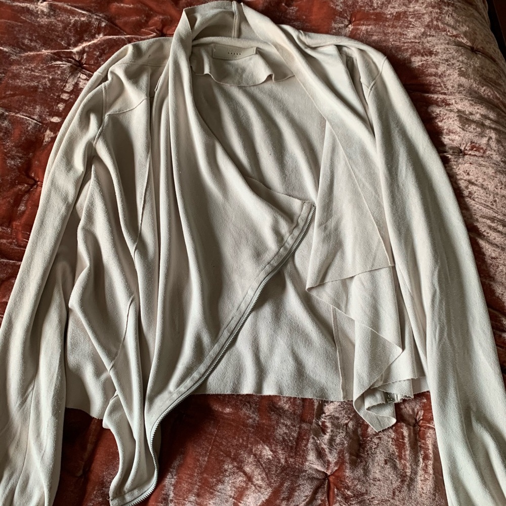 Super super soft blankncy jacket only wore once